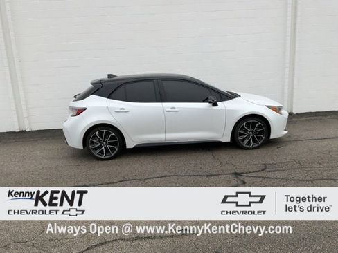 Used 2022 Toyota Corolla XSE image 3