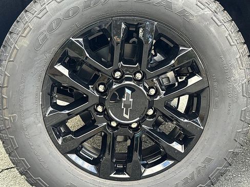 New 2026 Chevrolet Silverado 2500 LT w/ Trail Boss Package image 8