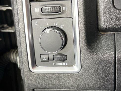 Used 2022 RAM 1500 Classic Warlock w/ Electronics Group image 10