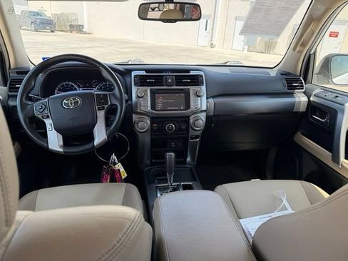 Used 2014 Toyota 4Runner SR5 Premium RWD image 5