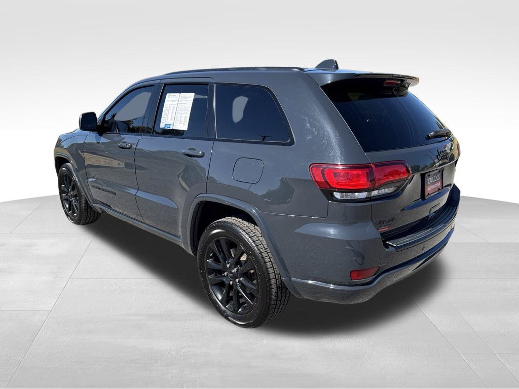 Used 2018 Jeep Grand Cherokee Altitude AWD/4WD image 6