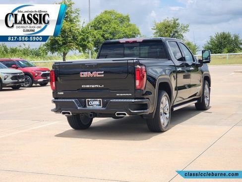 Used 2025 GMC Sierra 1500 Denali w/ Denali Reserve Package AWD/4WD image 10