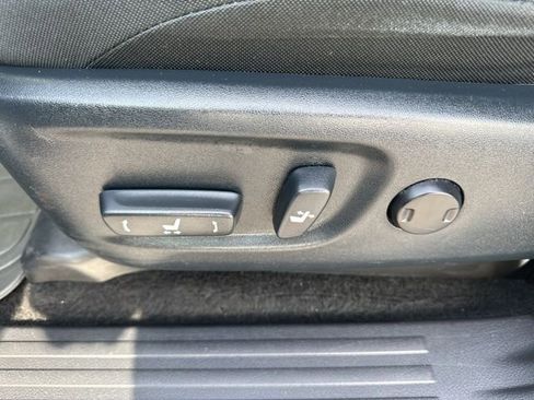 Used 2024 Toyota 4Runner SR5 image 12