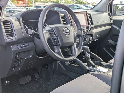 Used 2024 Nissan Frontier S w/ Technology Package image 9