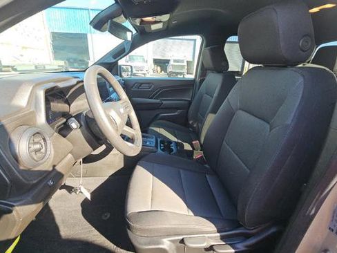 Used 2024 Chevrolet Colorado W/T image 7