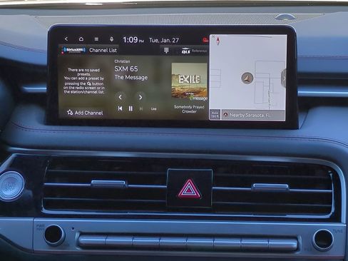 Used 2025 Genesis G70 3.3T Advanced image 16