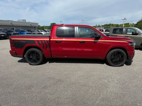 New 2026 RAM 1500 Big Horn AWD/4WD image 8