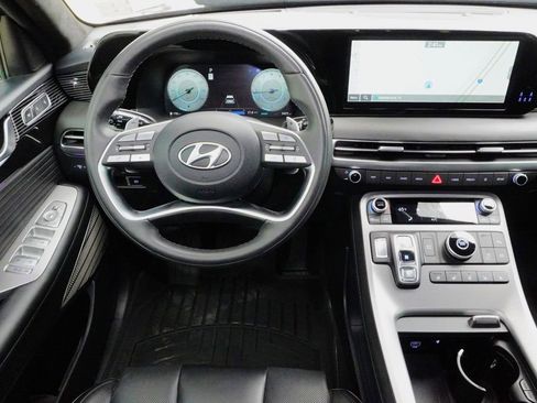 Used 2025 Hyundai Palisade Calligraphy FWD image 20