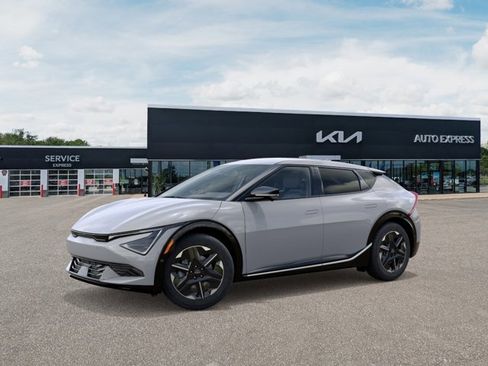 New 2025 Kia EV6 2WD image 3
