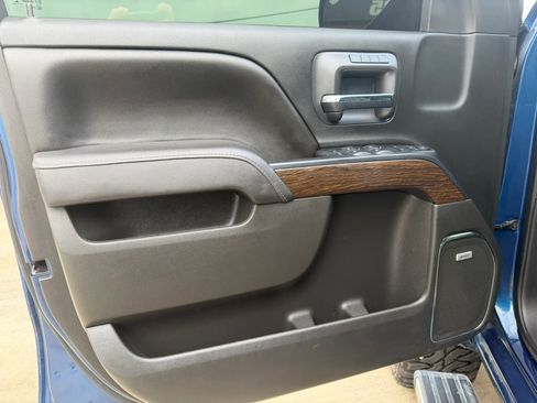 Used 2017 GMC Sierra 1500 Denali AWD/4WD image 9