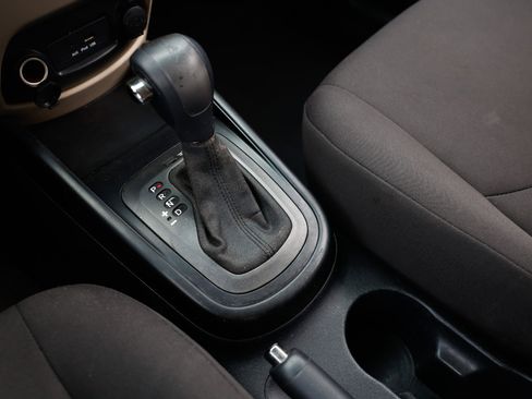 Used 2011 Kia Soul ! image 36