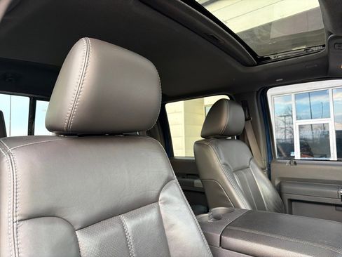 Used 2011 Ford F250 Lariat w/ Lariat Ultimate Pkg image 28