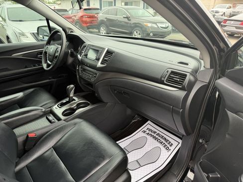 Used 2019 Honda Ridgeline Sport image 12