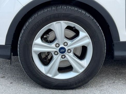 Used 2014 Ford Escape SE image 32