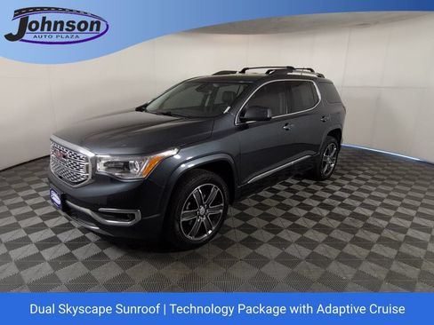 Used 2019 GMC Acadia Denali w/ Technology Package AWD/4WD image 1