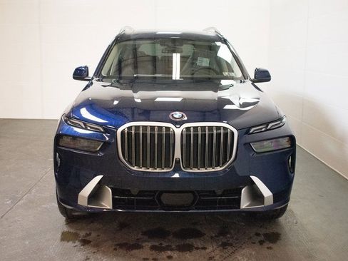 New 2026 BMW X7 xDrive40i AWD/4WD image 2