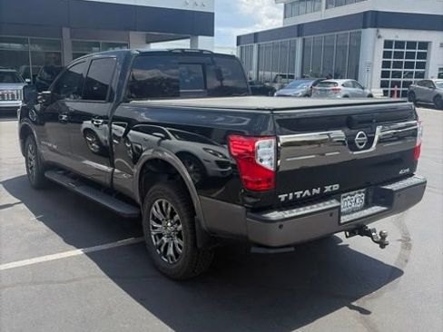 Used 2019 Nissan Titan Platinum Reserve w/ Platinum Utility Package AWD/4WD image 9