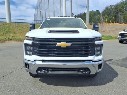 New 2026 Chevrolet Silverado 3500 W/T AWD/4WD image 32