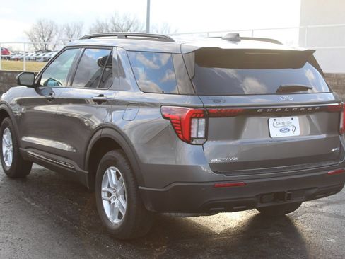 New 2026 Ford Explorer Active AWD/4WD image 6