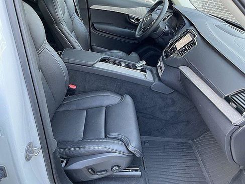Certified 2024 Volvo XC90 T8 Ultimate w/ Protection Package Premier AWD/4WD image 21