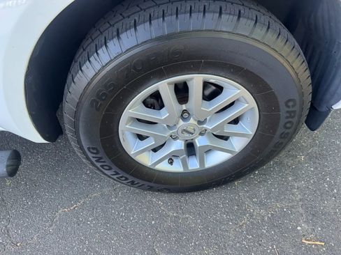 Used 2016 Nissan Frontier SV RWD image 13