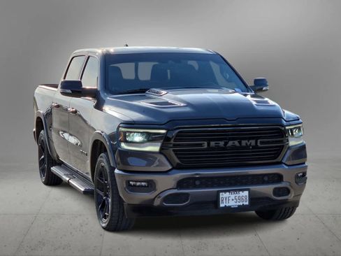 Used 2022 RAM 1500 Laramie AWD/4WD image 3