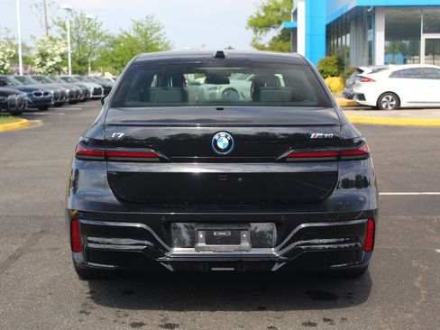 New 2026 BMW i7 xDrive60 AWD/4WD image 7