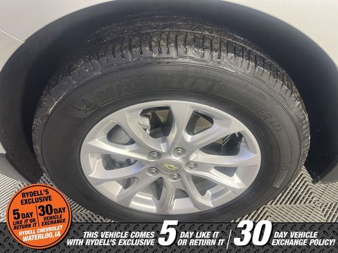 Used 2020 Chevrolet Equinox LT image 14