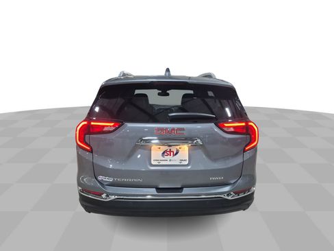 Used 2021 GMC Terrain SLT AWD/4WD image 8