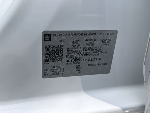 Used 2019 GMC Sierra 1500 SLT w/ SLT Premium Plus Package AWD/4WD image 35