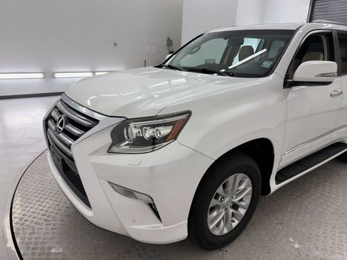 Used 2017 Lexus GX 460 Premium AWD/4WD image 30