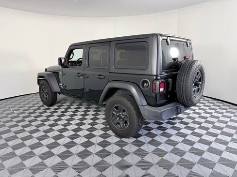 Used 2020 Jeep Wrangler Unlimited Sport image 5