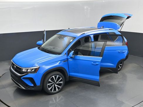 Used 2022 Volkswagen Taos SE image 20