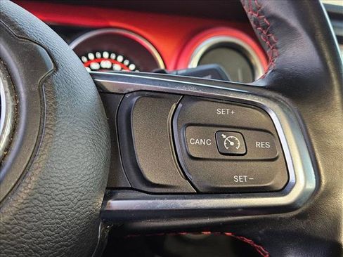 Used 2020 Jeep Wrangler Unlimited Rubicon AWD/4WD image 11