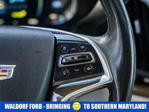 Used 2019 Cadillac Escalade ESV Luxury image 31