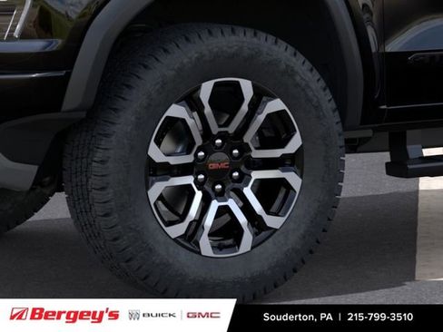 New 2026 GMC Canyon AT4 w/ Technology Plus Package AWD/4WD image 10