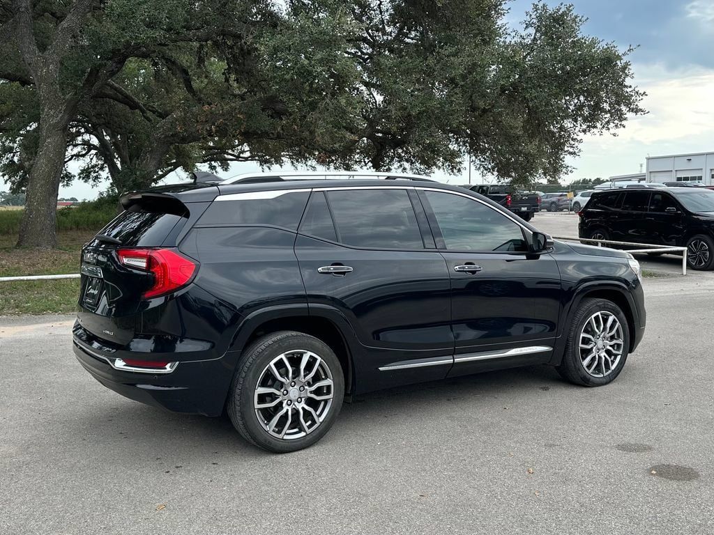 Used 2023 GMC Terrain Denali w/ LPO, Floor Liner Package AWD/4WD image 5