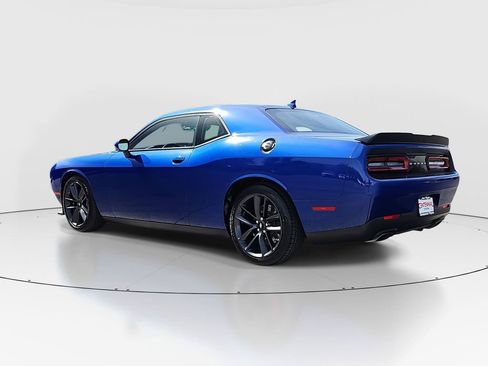 Used 2019 Dodge Challenger R/T Scat Pack RWD image 7