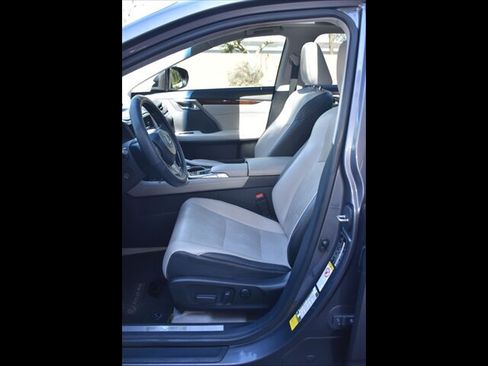 Used 2017 Lexus RX 350 FWD image 16