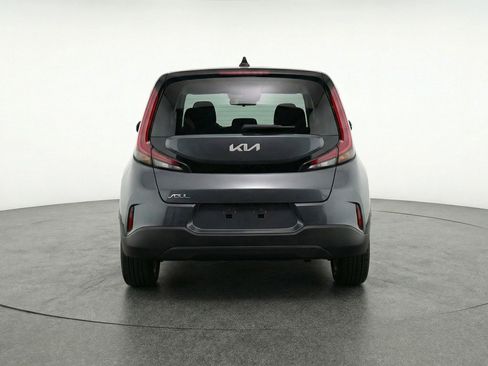 Used 2025 Kia Soul LX w/ LX Technology Package image 7