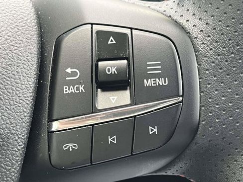 Used 2025 Ford Escape ST-Line w/ Cold Weather Package AWD/4WD image 34