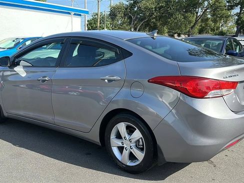 Used 2013 Hyundai Elantra GLS w/ Preferred Pkg FWD image 9