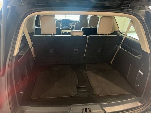 Used 2024 Ford Expedition Max Limited image 17