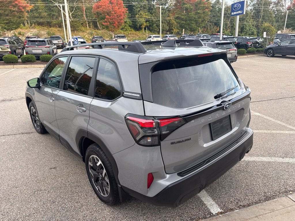 Used 2026 Subaru Forester Premium AWD/4WD image 4