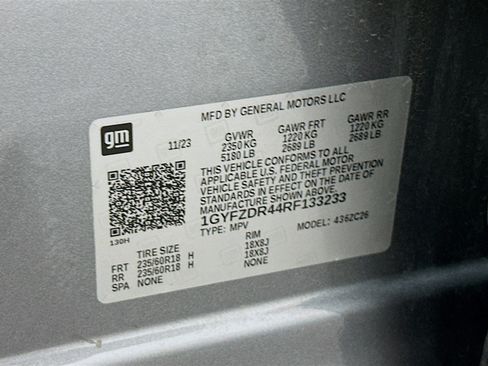 Used 2024 Cadillac XT4 Premium Luxury image 12