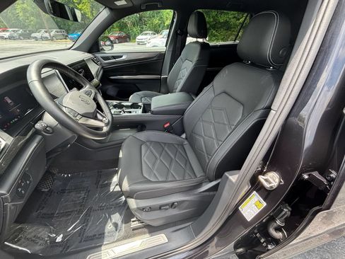 Used 2026 Volkswagen Atlas Cross Sport SE FWD image 27