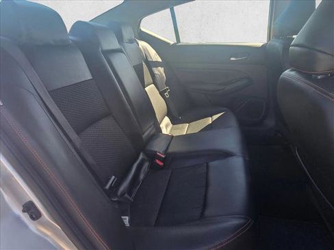Used 2024 Nissan Altima 2.5 SR AWD/4WD image 17