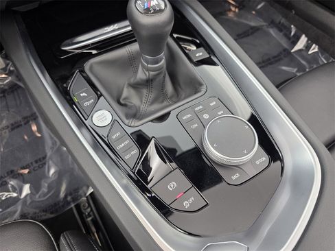Used 2025 BMW Z4 M40i w/ Edition image 24