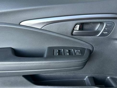 Certified 2023 Honda Passport EX-L image 11
