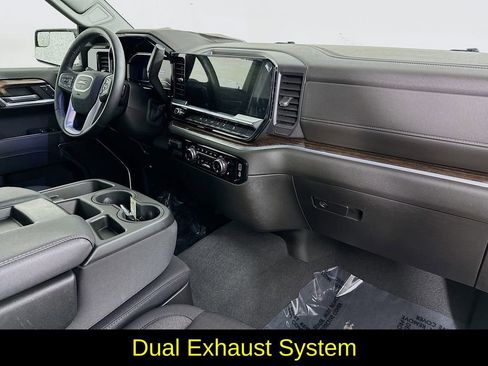 Used 2024 GMC Sierra 1500 Elevation w/ X31 Off-Road Package AWD/4WD image 35